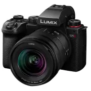 Appareil photo numérique hybride PANASONIC DCS 5 M 2 KE